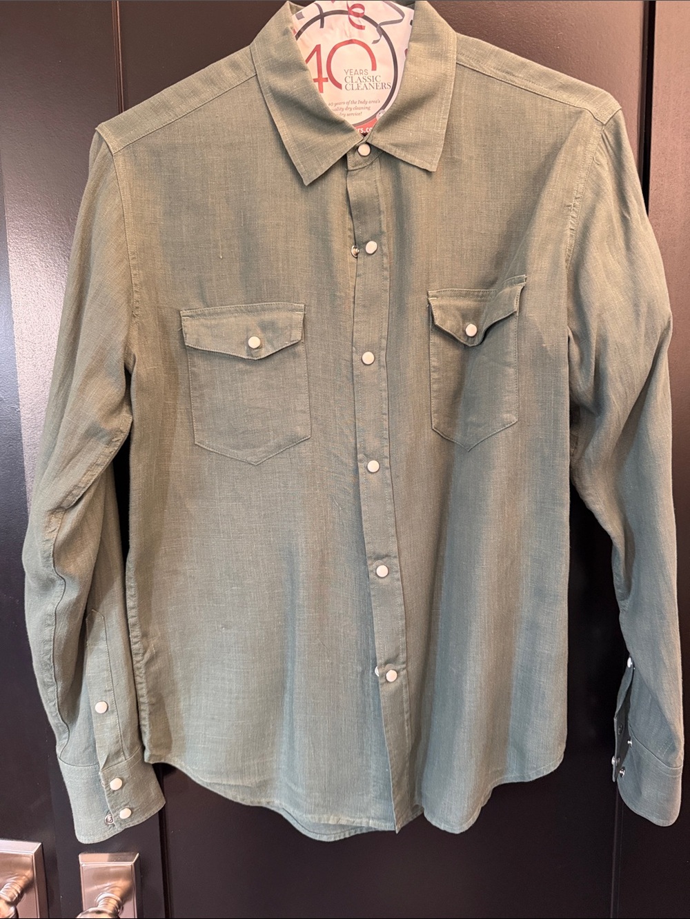 Goodlife Men's Olive Green Casual Button-Down Shirt